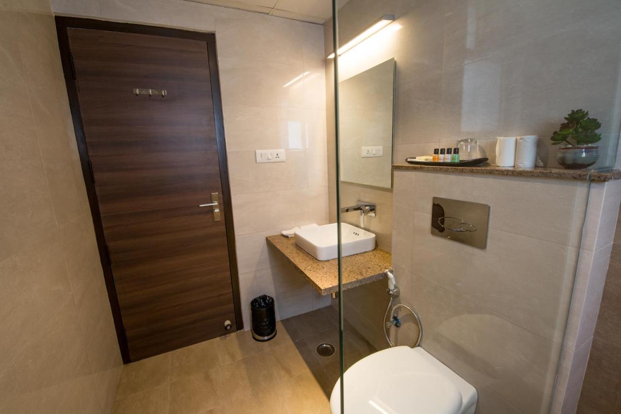 Hotel Sumaditya Jaipur Eksteriør billede