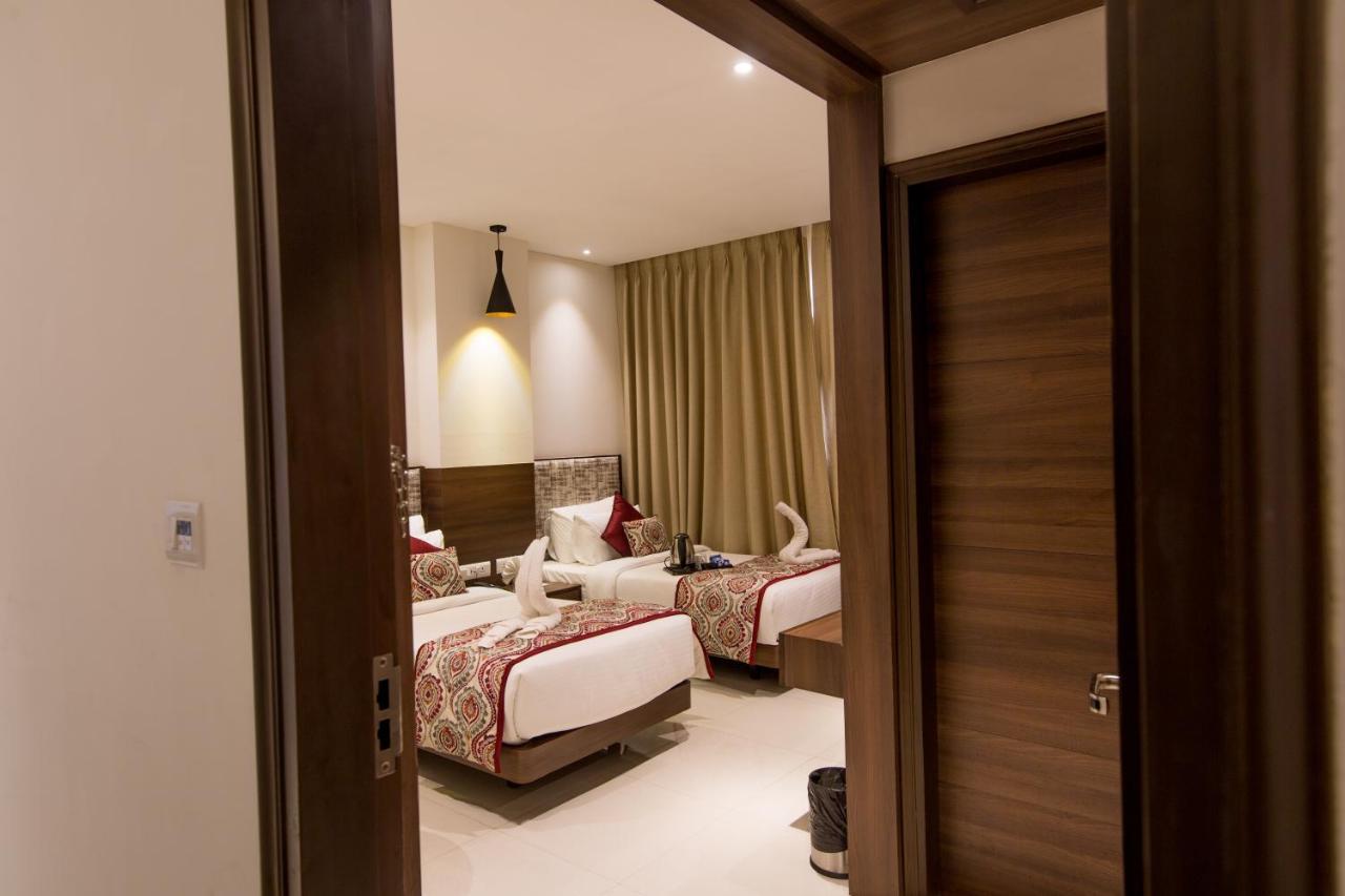 Hotel Sumaditya Jaipur Eksteriør billede