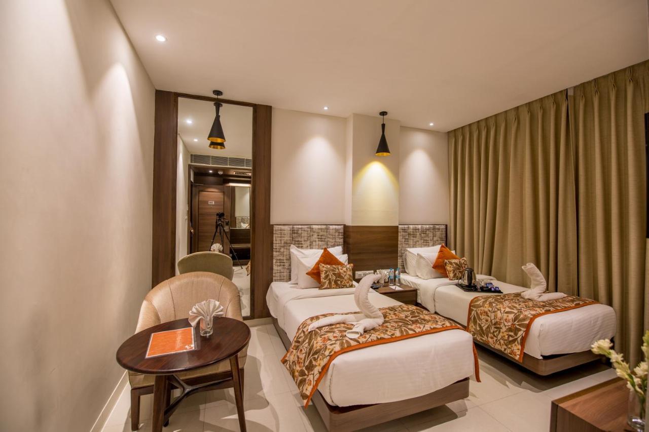 Hotel Sumaditya Jaipur Eksteriør billede