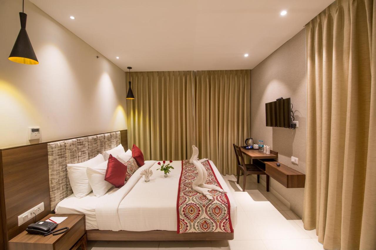 Hotel Sumaditya Jaipur Eksteriør billede