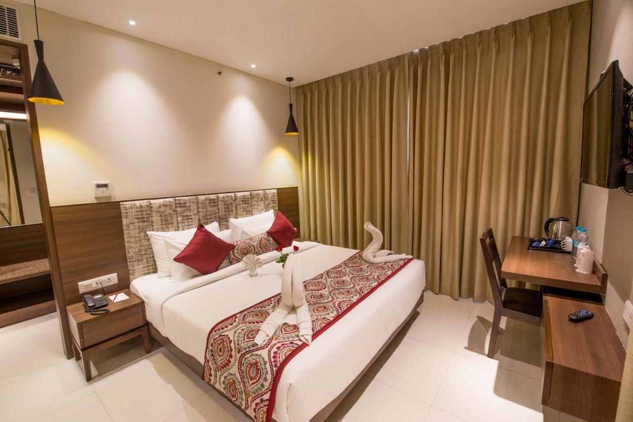 Hotel Sumaditya Jaipur Eksteriør billede