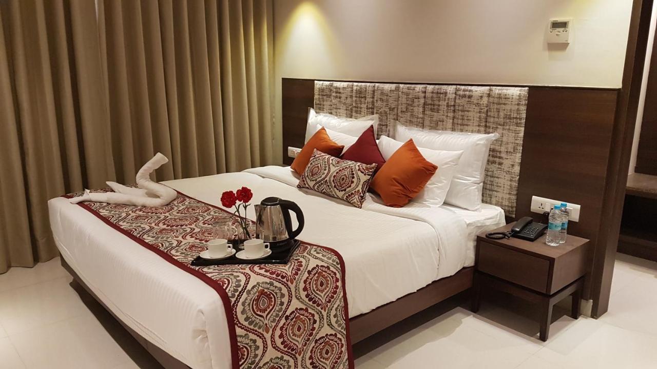 Hotel Sumaditya Jaipur Eksteriør billede