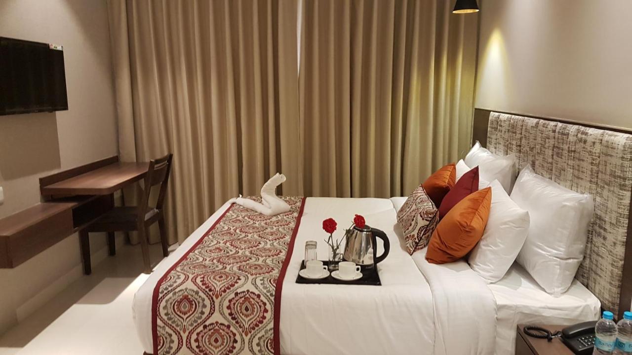 Hotel Sumaditya Jaipur Eksteriør billede