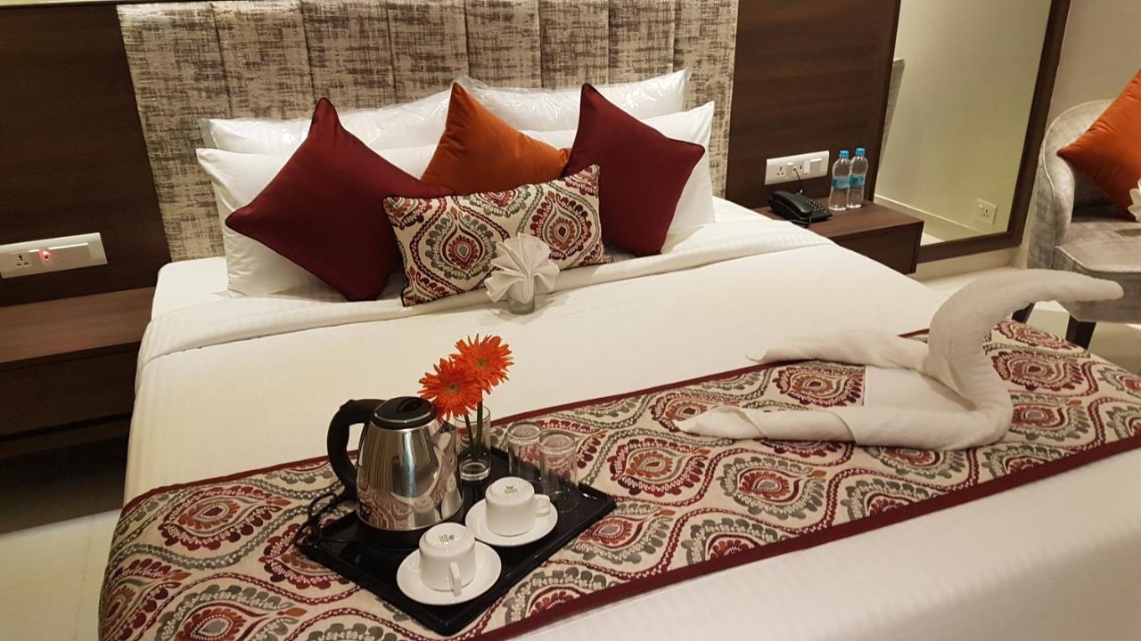Hotel Sumaditya Jaipur Eksteriør billede
