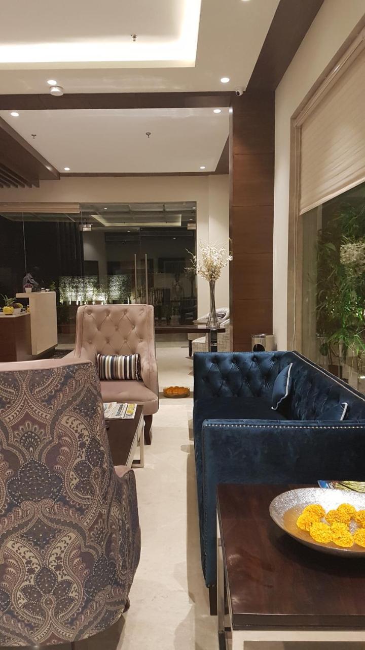 Hotel Sumaditya Jaipur Eksteriør billede